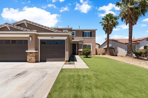 Exterior - 39301 Jacob Dr, Palmdale, CA 93551 photo 3 of 12
