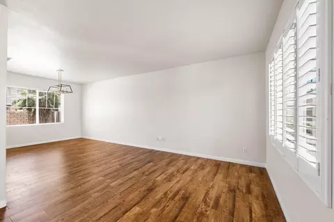 Living - 39301 Jacob Dr, Palmdale, CA 93551 photo 2 of 10