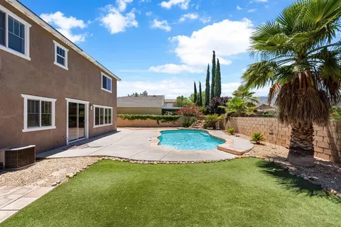 Exterior - 39301 Jacob Dr, Palmdale, CA 93551 photo 5 of 12