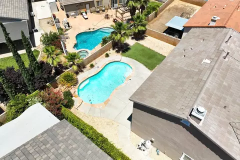 View/Area - 39301 Jacob Dr, Palmdale, CA 93551 photo 1 of 7