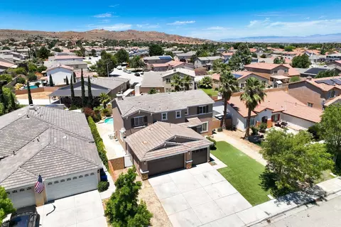 View/Area - 39301 Jacob Dr, Palmdale, CA 93551 photo 6 of 7