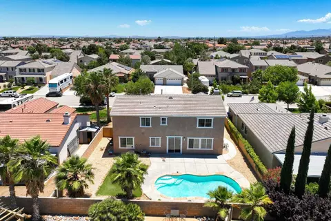 View/Area - 39301 Jacob Dr, Palmdale, CA 93551 photo 3 of 7