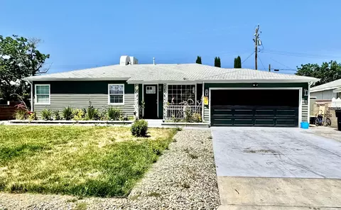 44135 Kingtree Ave, Lancaster, CA 93534