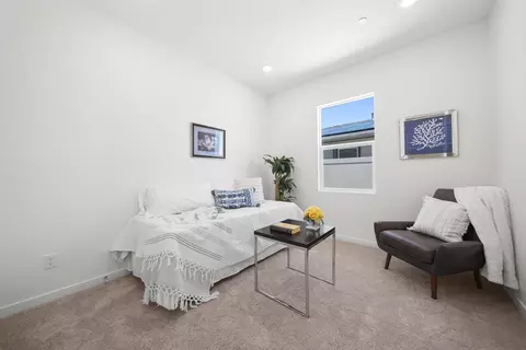 Bedroom - 44565 62nd St W, Lancaster, CA 93536 photo 5 of 12