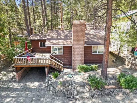 1669 Linnet Rd, Wrightwood, CA 92397