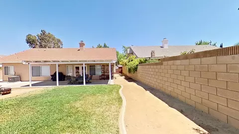 42451 Boulder Dr, Lancaster, CA 93536 photo 48