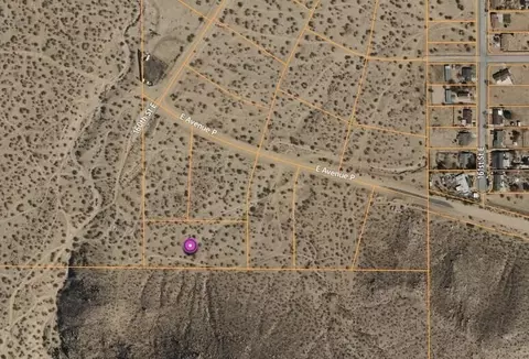 Vic Avenue P, Lancaster, CA 93535