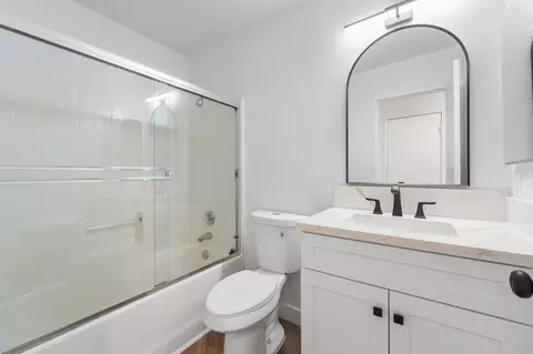 Bath - 433 Avenue J11 E, Lancaster, CA 93535 photo 1 of 2