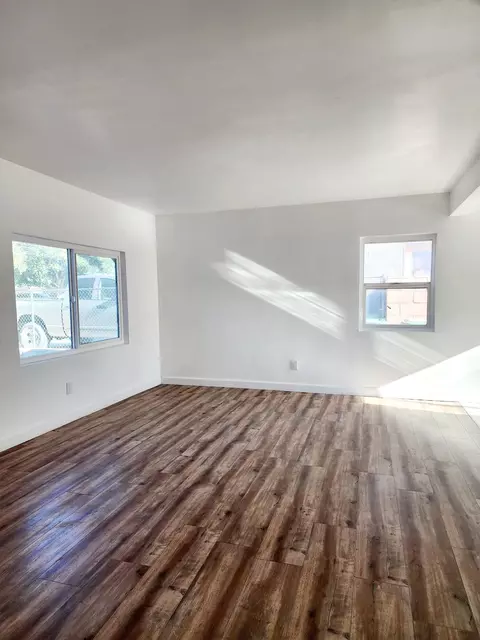 38621 E 2nd St, Palmdale, CA 93550 photo 5