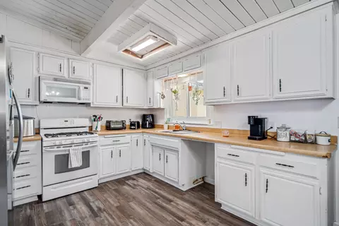 3318 Martin Ave, Mojave, CA 93501 photo 9