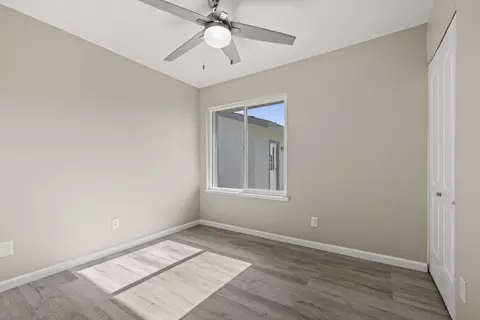 43001 Yew St, Lancaster, CA 93536 photo 12