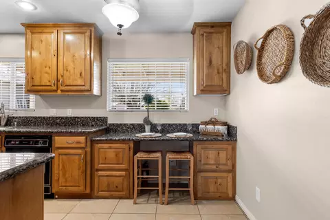 912 Bamboo Ct, Tehachapi, CA 93561 photo 12