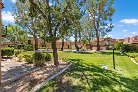 Exterior - 245 Joseph Ln, Palmdale, CA 93551 photo 7 of 10