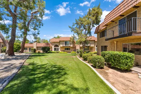 Exterior - 245 Joseph Ln, Palmdale, CA 93551 photo 10 of 10
