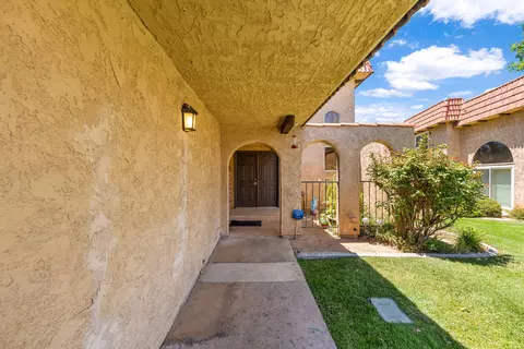 Exterior - 245 Joseph Ln, Palmdale, CA 93551 photo 3 of 10