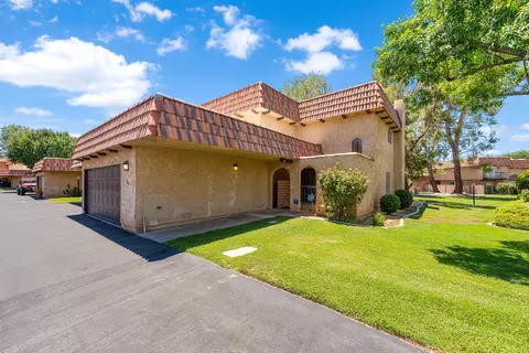 245 Joseph Ln, Palmdale, CA 93551