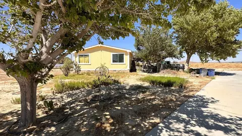 1232 Backus Rd #0, Mojave, CA 93501