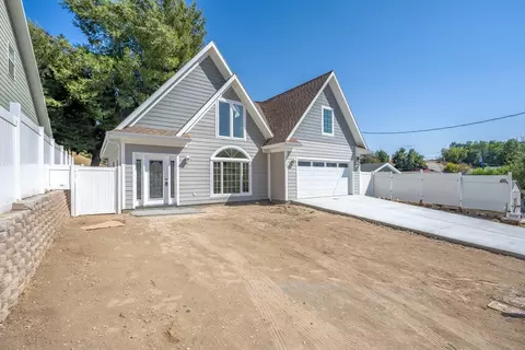 29120 Cottage Grove Dr, Castaic, CA 91384