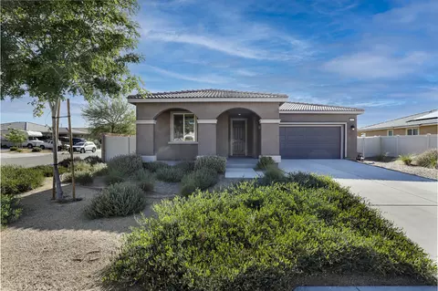 44027 Buckeye Ct, Lancaster, CA 93536