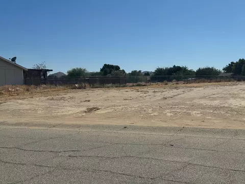 179 Th St E, Lancaster, CA 93535 photo 3