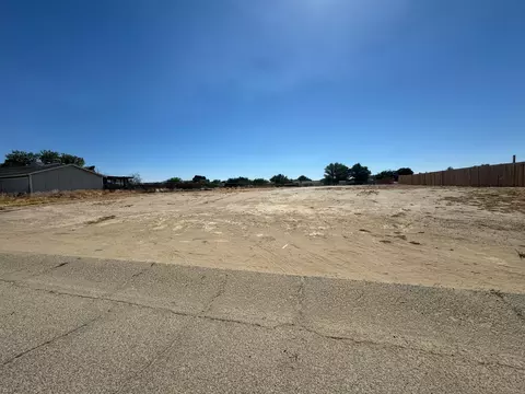 179 Th St E, Lancaster, CA 93535 photo 6