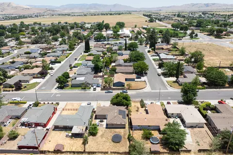 1127 Black Oak Dr, Tehachapi, CA 93561 photo 22