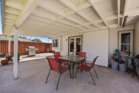 21620 Foothill Dr, Tehachapi, CA 93561 photo 32
