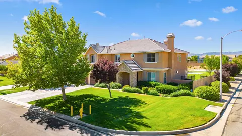 3166 Avenue M2 Ave W, Lancaster, CA 93536
