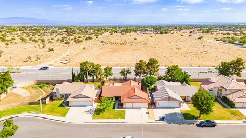 2149 Sandstone Ct, Palmdale, CA 93551
