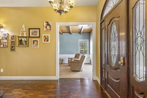 24040 Martingale Way, Tehachapi, CA 93561 photo 17