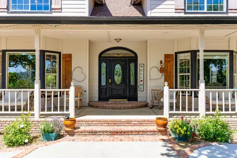 24040 Martingale Way, Tehachapi, CA 93561 photo 11