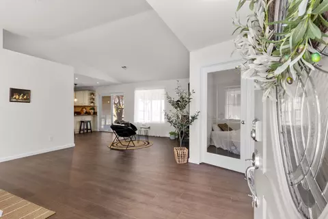 Entry Way - 23300 Fir Dr, Tehachapi, CA 93561 photo 1 of 2
