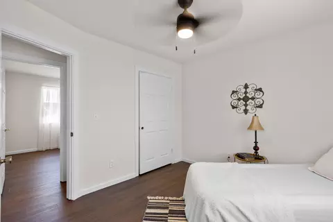 Bedroom - 23300 Fir Dr, Tehachapi, CA 93561 photo 6 of 10