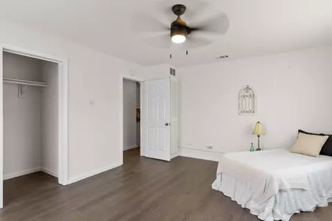 Bedroom - 23300 Fir Dr, Tehachapi, CA 93561 photo 8 of 10