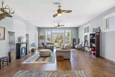 28141 Stallion Springs Dr, Tehachapi, CA 93561 photo 44
