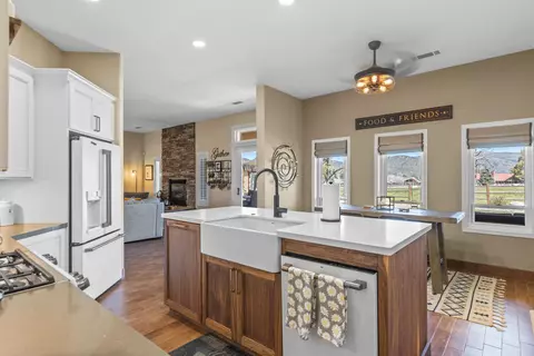 28141 Stallion Springs Dr, Tehachapi, CA 93561 photo 20