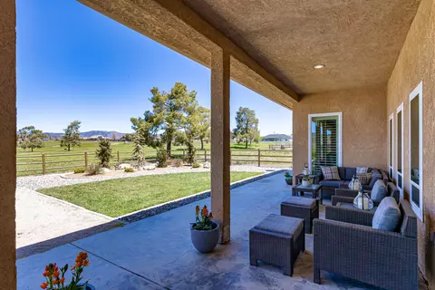 28141 Stallion Springs Dr, Tehachapi, CA 93561 photo 49
