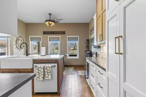 28141 Stallion Springs Dr, Tehachapi, CA 93561 photo 19
