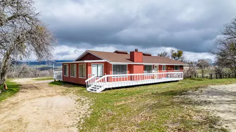 20839 Highway 202, Tehachapi, CA 93561 photo 4