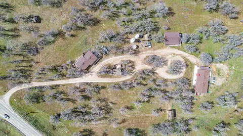20839 Highway 202, Tehachapi, CA 93561 photo 2