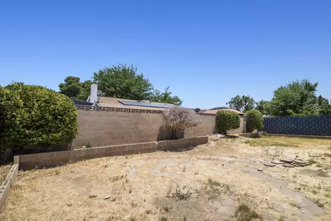 44322 Gingham Ave, Lancaster, CA 93535 photo 38