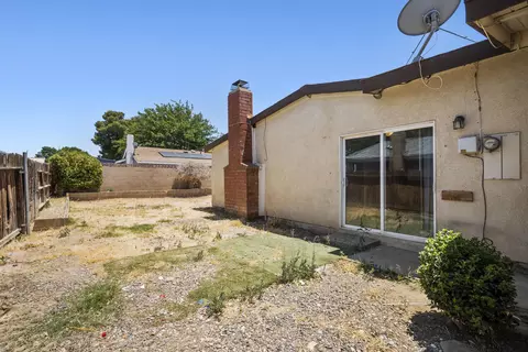 44322 Gingham Ave, Lancaster, CA 93535 photo 37