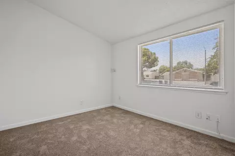 44322 Gingham Ave, Lancaster, CA 93535 photo 30
