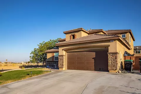 3360 Leopard Ct, Rosamond, CA 93560 photo 10