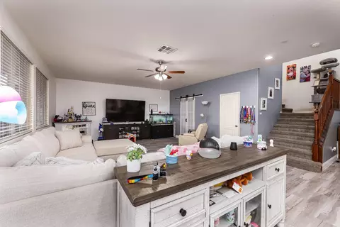 3360 Leopard Ct, Rosamond, CA 93560 photo 17