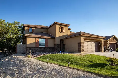 3360 Leopard Ct, Rosamond, CA 93560 photo 8