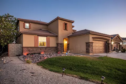 3360 Leopard Ct, Rosamond, CA 93560