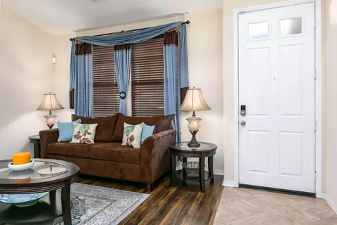 44527 Chaparral Dr, Lancaster, CA 93536 photo 8