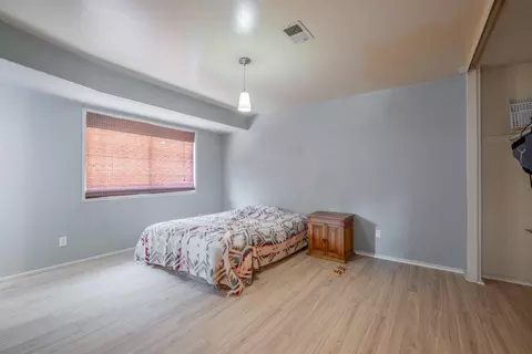 17152 Valeport Ave, Lancaster, CA 93535 photo 15