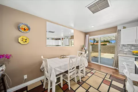 42810 Yew St, Lancaster, CA 93536 photo 10